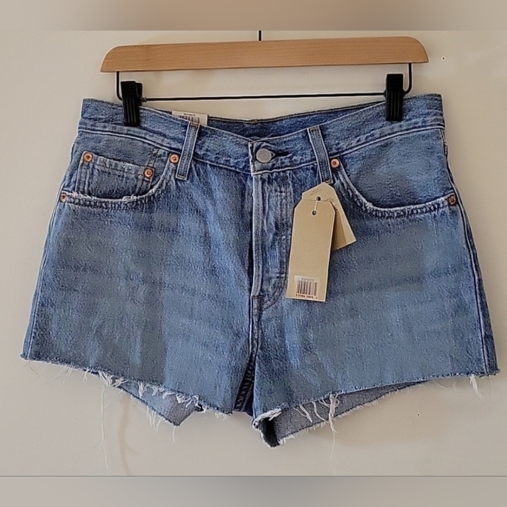 LEVI'S 501 SHORTS SIZE 29